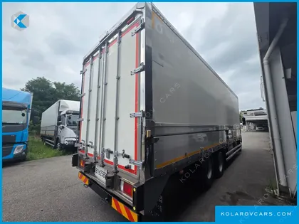 HYUNDAI MEGA TRUCK GOLD