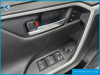 TOYOTA RAV4 2,5 4WD HYBRID LTD