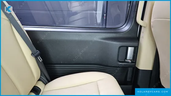 HYUNDAI STARIA TOURER 11-SEATER