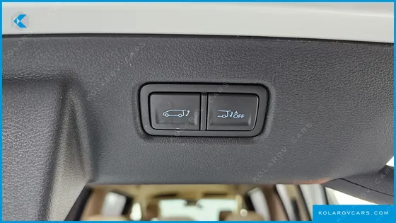 HYUNDAI STARIA TOURER 11-SEATER