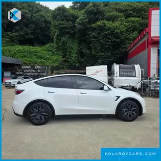 TESLA MODEL Y LONG RANGE AWD