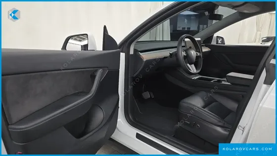 TESLA MODEL Y LONG RANGE AWD