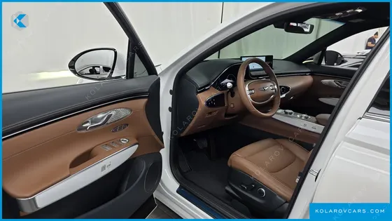 GENESIS GV70 2.5T GASOLINE 2WD
