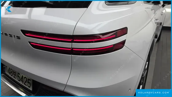 GENESIS GV70 2.5T GASOLINE 2WD