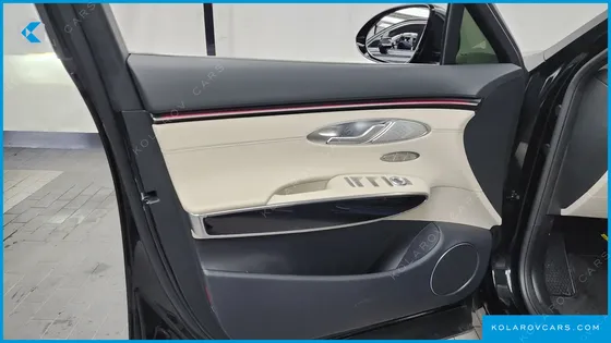 GENESIS GV70 2.5T GASOLINE 2WD