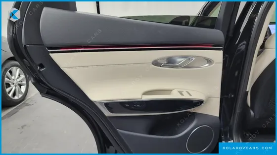 GENESIS GV70 2.5T GASOLINE 2WD