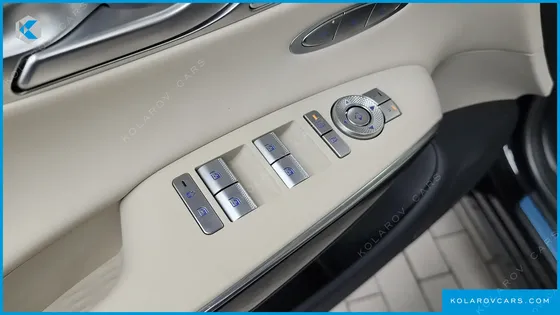 GENESIS GV70 2.5T GASOLINE 2WD