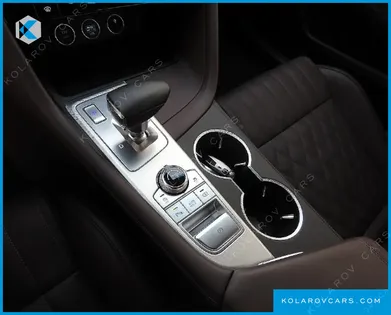 GENESIS G70 GASOLINE 2.5T 4WD