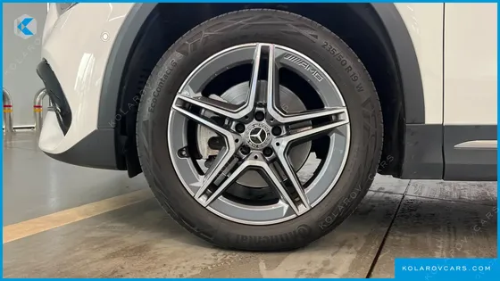 MERCEDES GLA-CLASS GLA250 4MATIC