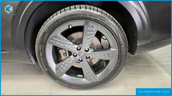 GENESIS GV70 2.5T GASOLINE 2WD