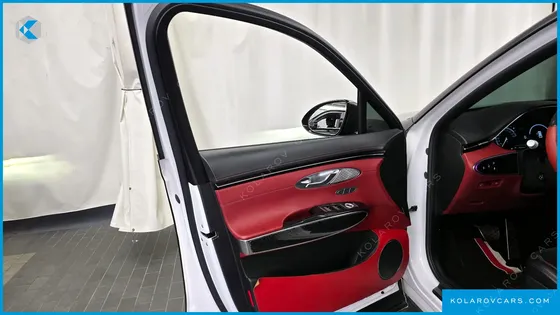 GENESIS GV70 2.5T GASOLINE 2WD
