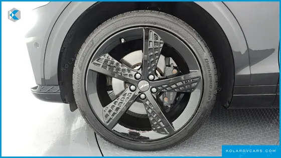 GENESIS GV70 2.5T GASOLINE 2WD