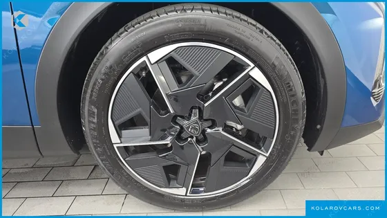 PEUGEOT 408 1.2 PURE TECH GT