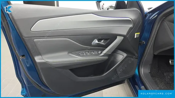 PEUGEOT 408 1.2 PURE TECH GT