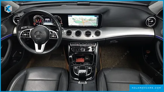 MERCEDES E-CLASS E300 AMG LINE