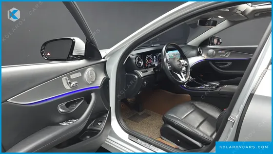 MERCEDES E-CLASS E300 AMG LINE