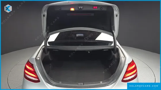 MERCEDES E-CLASS E300 AMG LINE