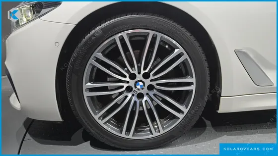 BMW 5 SERIES 520D M SPORT PACKAGE PLUS