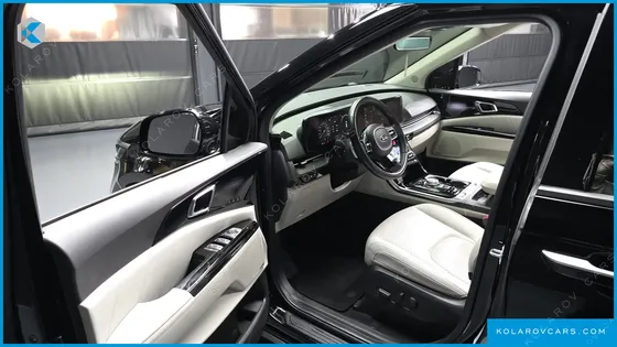 KIA CARNIVAL 9-SEATER SIGNATURE