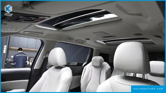 KIA CARNIVAL 9-SEATER SIGNATURE