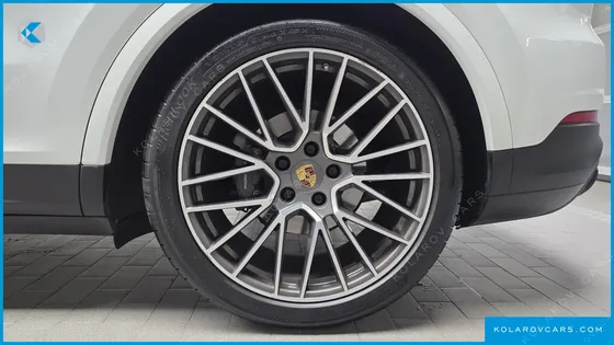 PORSCHE CAYENNE 3.0 COUPE