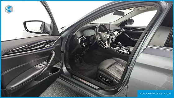 BMW 5 SERIES 520D XDRIVE LUXURY PLUS