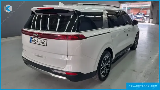 KIA CARNIVAL GASOLINE 9-SEATER SIGNATURE