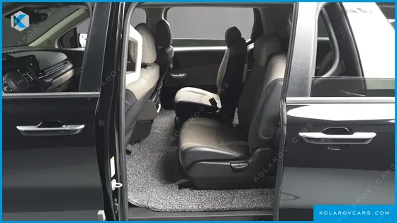 KIA CARNIVAL 9-SEATER PRESTIGE