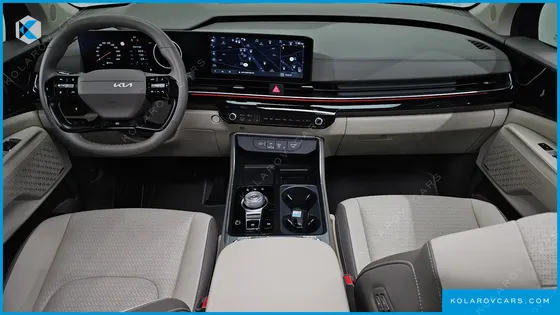 KIA CARNIVAL GASOLINE 9-SEATER GRAVITY