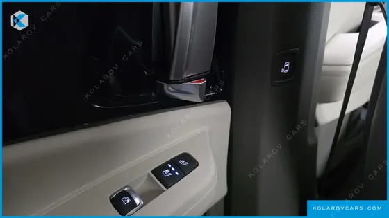 KIA CARNIVAL HEV 7SEATER SIGNATURE