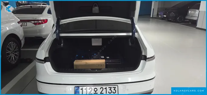 HYUNDAI GRANDEUR PREMIUM