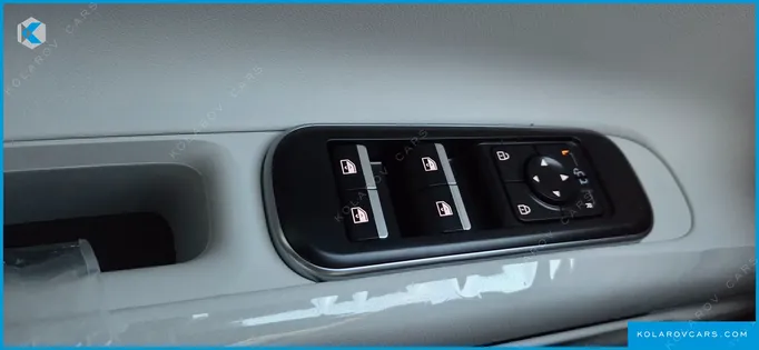 HYUNDAI GRANDEUR PREMIUM