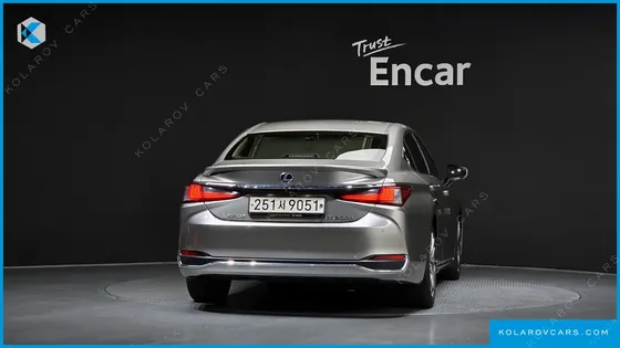 LEXUS ES LUXURY PLUS