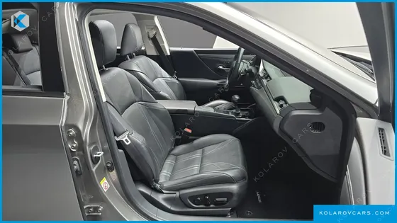 LEXUS ES LUXURY PLUS