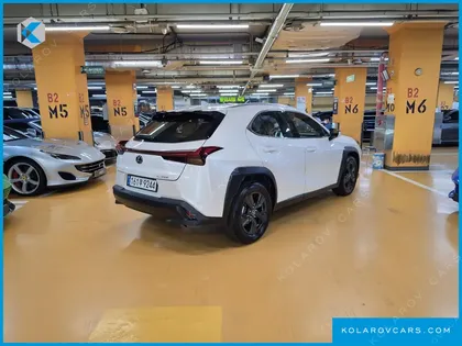LEXUS UX 2.0 2WD