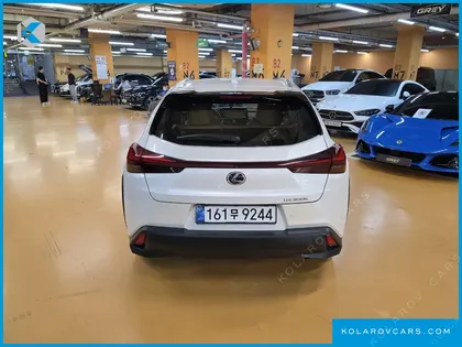 LEXUS UX 2.0 2WD