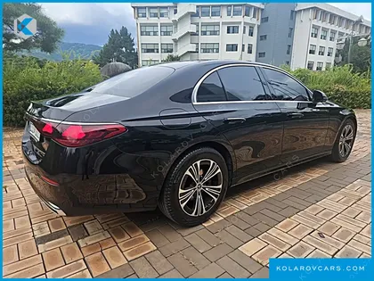 MERCEDES E-CLASS E200 AVANTGARDE