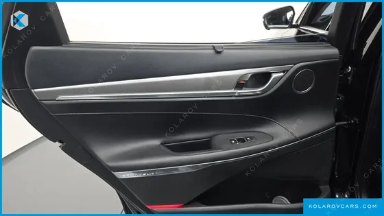 HYUNDAI GRANDEUR 3.3