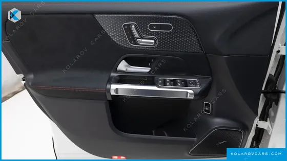 MERCEDES EQB EQB300 4MATIC AMG LINE
