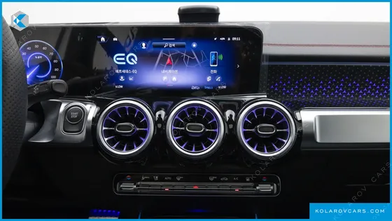 MERCEDES EQB EQB300 4MATIC AMG LINE