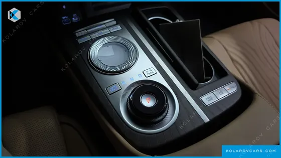 GENESIS G80 GASOLINE 2.5 TURBO 2WD
