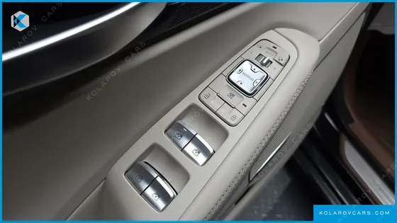 GENESIS G90 3.3 T AWD