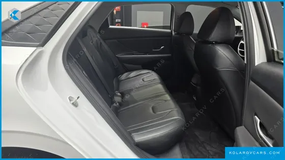 HYUNDAI ELANTRA (AVANTE) 1.6