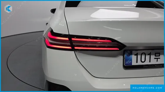 BMW 5 SERIES 530E M SPORT