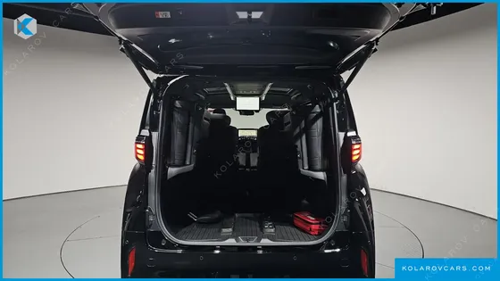 TOYOTA ALPHARD 2.5 HEV EXECUTIVE AWD