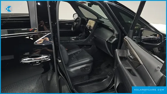 TOYOTA ALPHARD 2.5 HEV EXECUTIVE AWD