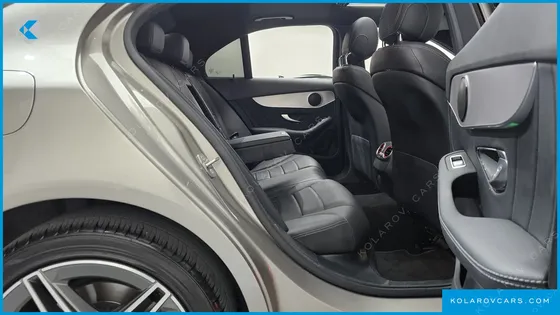 MERCEDES C-CLASS C300E 4MATIC AMG LINE