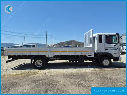 HYUNDAI MEGA TRUCK SUP