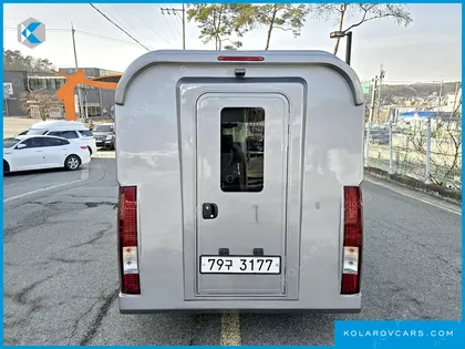 HYUNDAI GRAND STAREX NONE