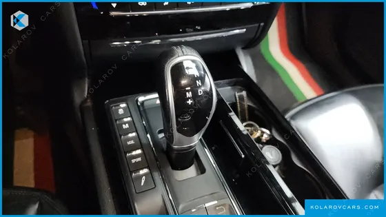 MASERATI GHIBLI 3.0S Q4